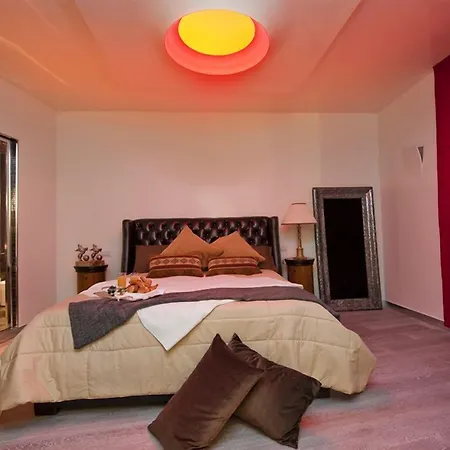 Pantheon Relais 3*