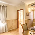 Pantheon Relais Rome